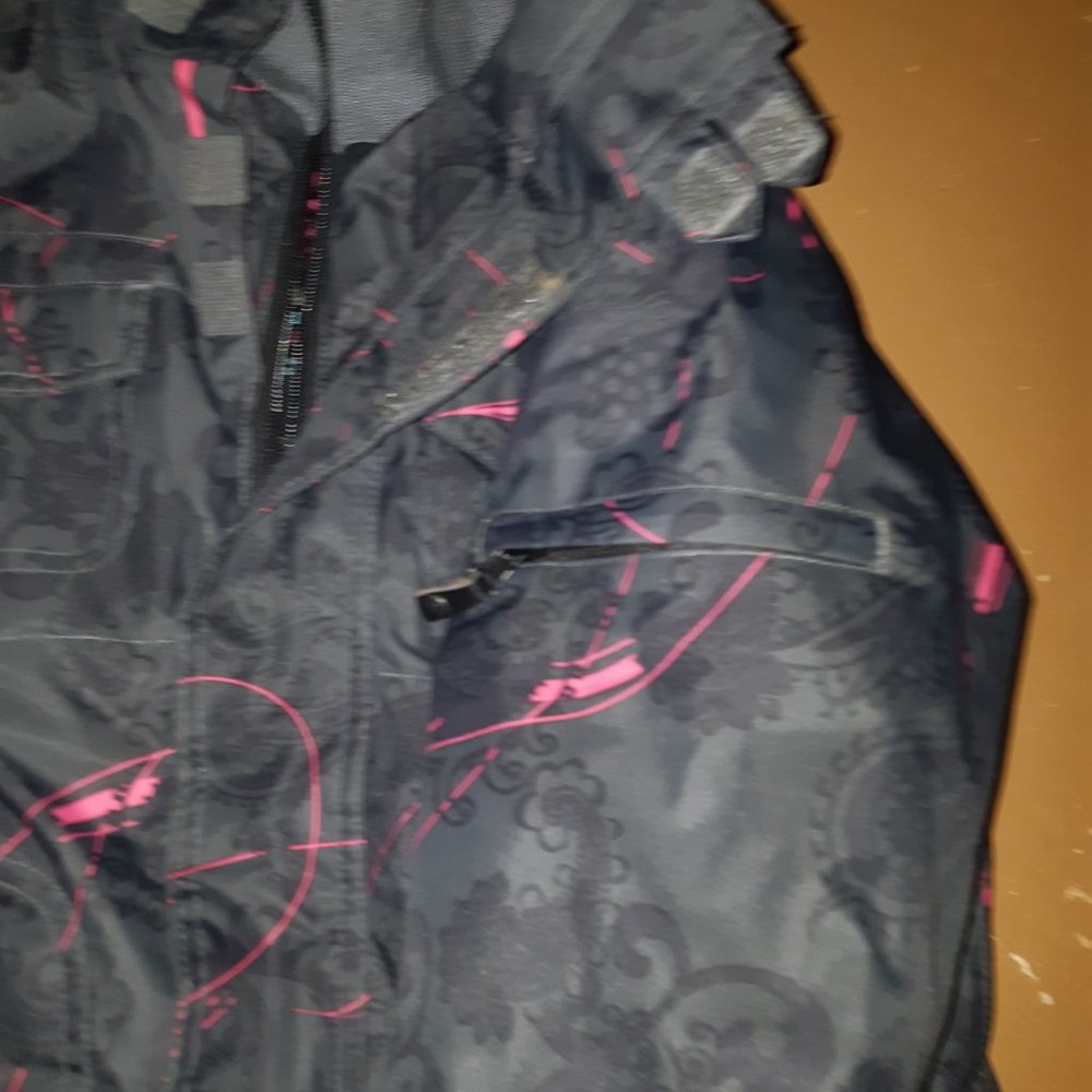 PROTEST winter jacket - Picture 11 of 15
